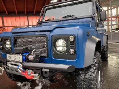 Land Rover Defender 90 Prerunner